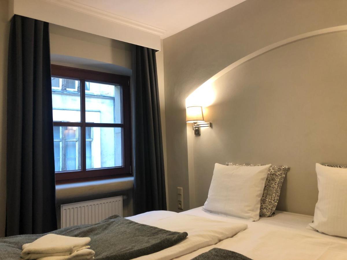 Arte-Locum Apartamenty Przy Rynku Wrocław Exteriör bild
