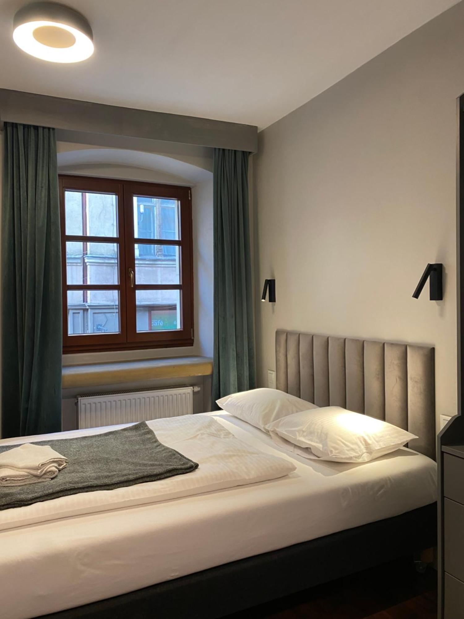 Arte-Locum Apartamenty Przy Rynku Wrocław Exteriör bild